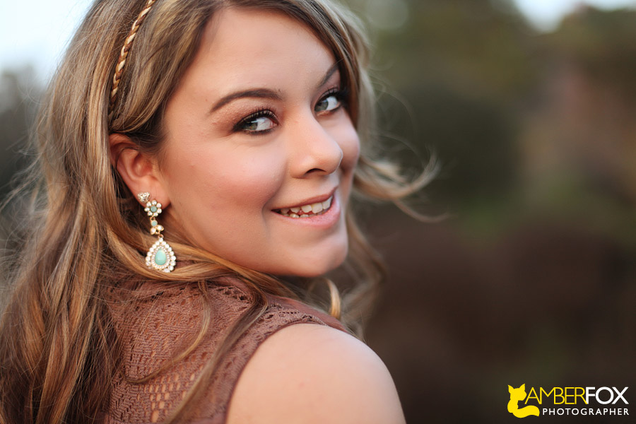 Amber Fox Photographer, specializes in Senior Portraits, photographed Haley...